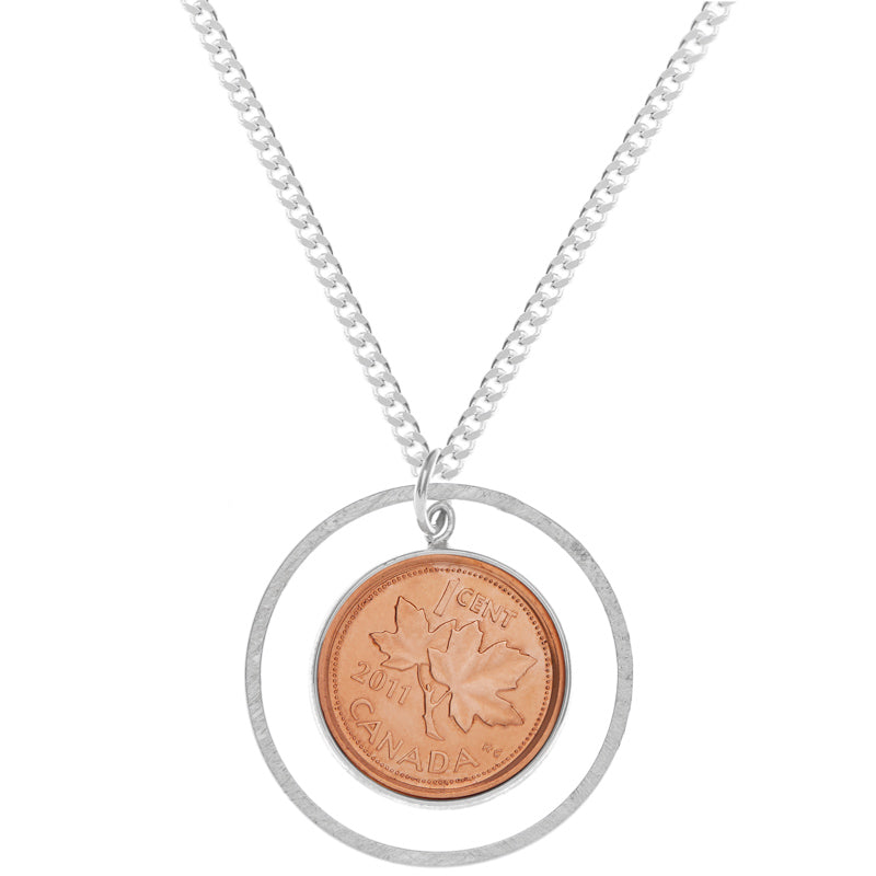 Citrus Silver | Silver Jewellery, Handmade jewelry in Toronto | Our Canadianna collection with patriotic jewellery, canadian penny jewelry, hockey jewelry | Pick your Lucky Penny! We love how iconic the Canadian Penny is, so we've incorporated it into our Long Penny Necklace so you can wear your Canadian pride in long, elegant style.