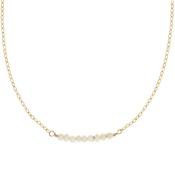 Delicate Gold Pearl Necklace - Citrus